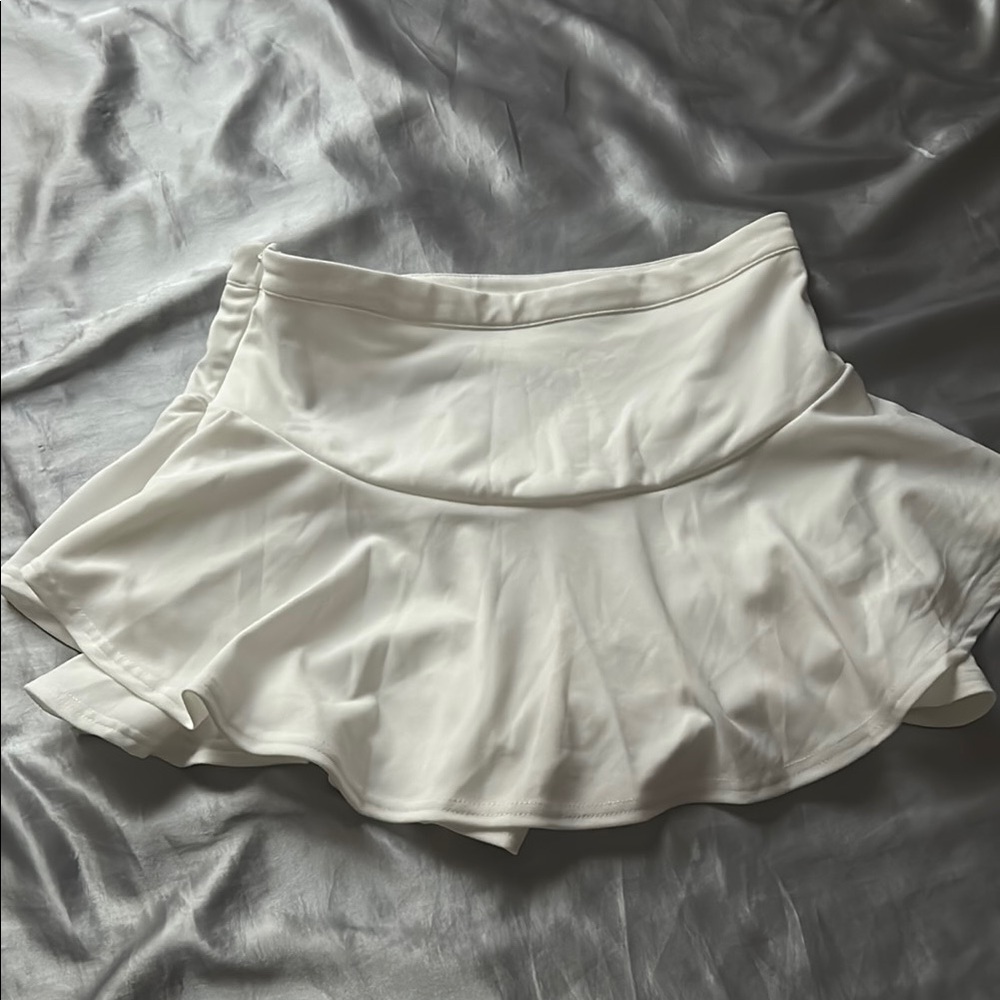 Elegant White Women's Skirt
